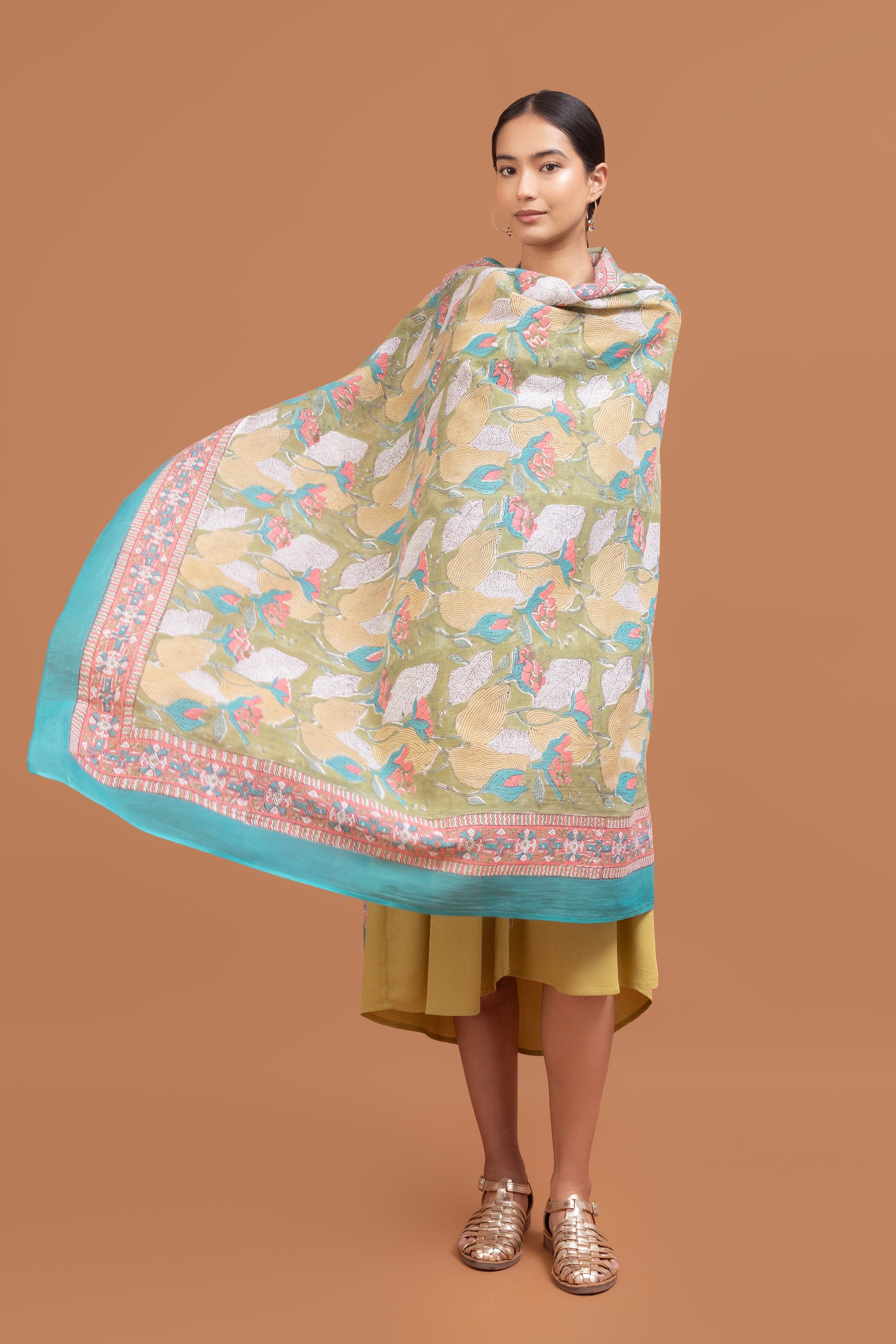 Étole en voile de coton